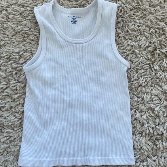 BRANDY MELVILLE TANK!!